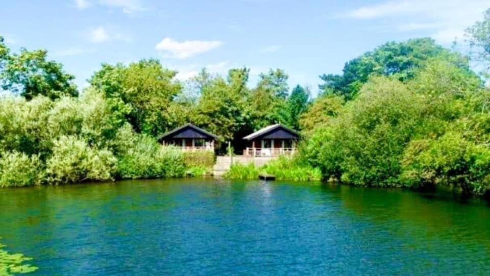 Holly Lodge 14 Hot Tub York Eksteriør bilde